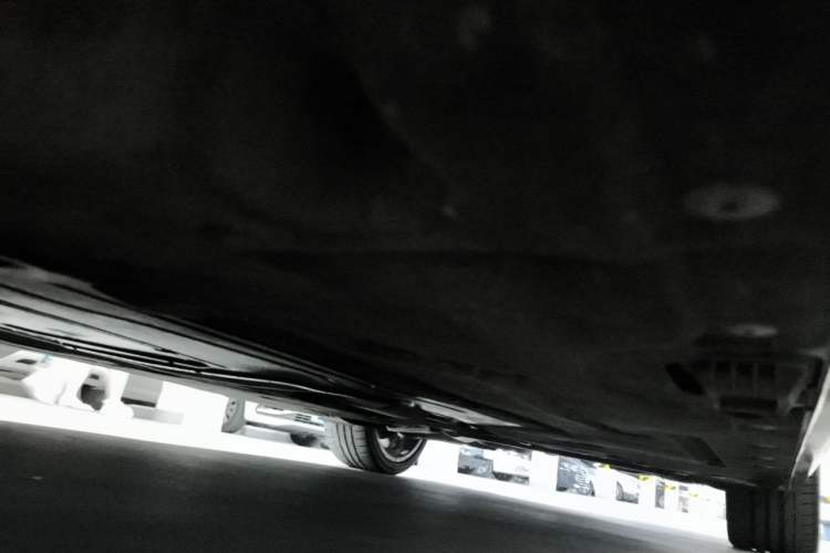 Used BMW 2 Series 2018 220i Sport Design Package Chassis Front Left
