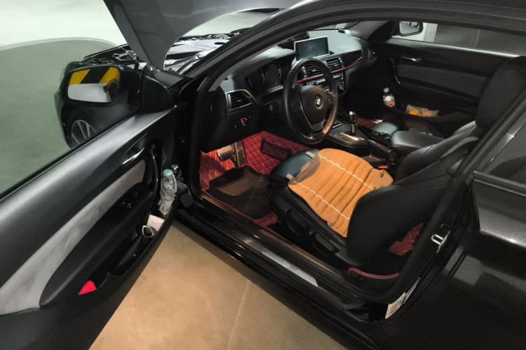 Used BMW 2 Series 2018 220i Sport Design Package Driver Seat