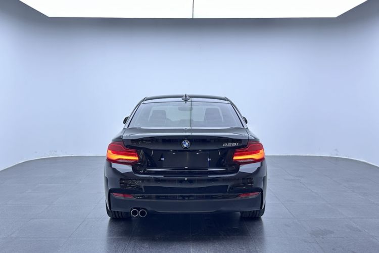 Used BMW 2 Series 2018 225i M Sport Exterior 6