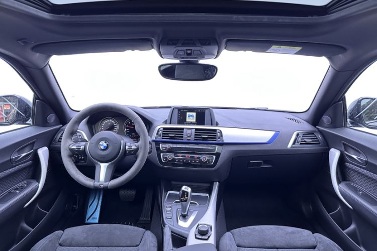 Used BMW 2 Series 2018 225i M Sport Interior 1