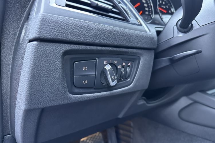 Used BMW 2 Series 2018 225i M Sport Interior 8