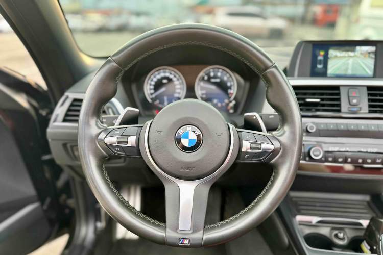 Used BMW 2 Series 2018 225i Convertible Coupe Luxury Model M Sport Package Steering Wheel