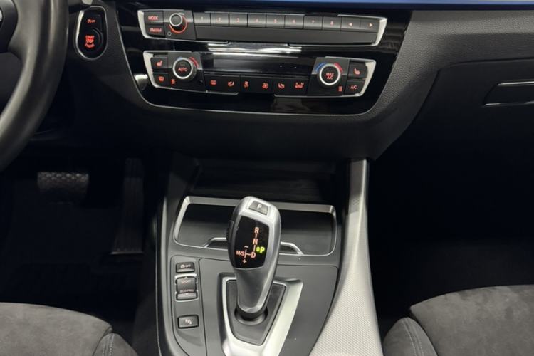 Used BMW 2 Series 2018 225i M Sport Audio And AC Panel