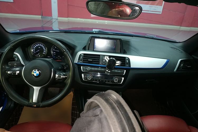 Used BMW 2 Series 2018 225i Convertible Coupe M Sport Edition Center Console