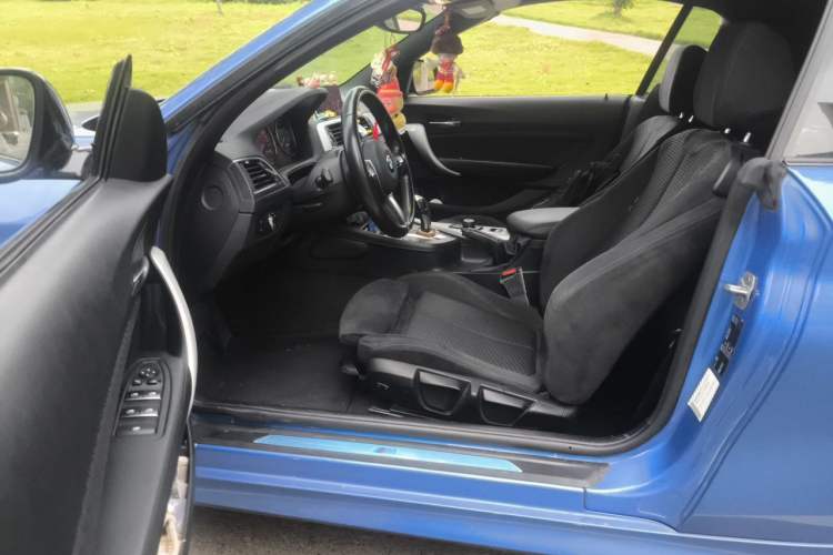 Used BMW 2 Series 2018 225i Convertible Coupe M Sport Edition Driver Seat