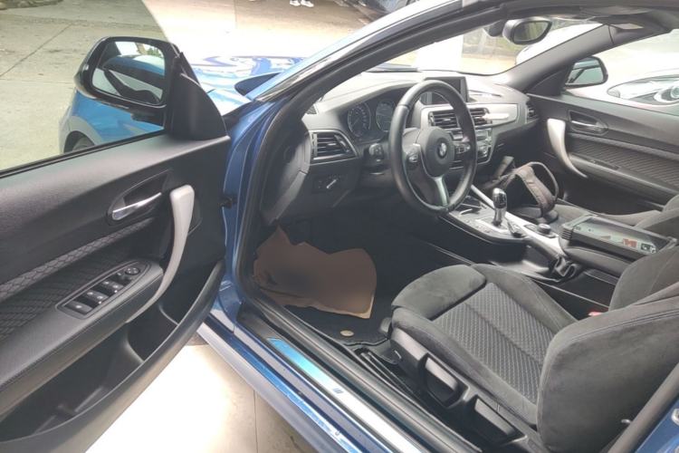 Used BMW 2 Series 2018 225i Convertible Coupe M Sport Edition Driver Seat