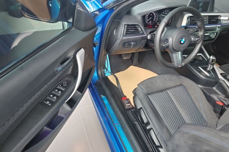 Used BMW 2 Series 2018 225i Convertible Coupe M Sport Edition Driver Seat