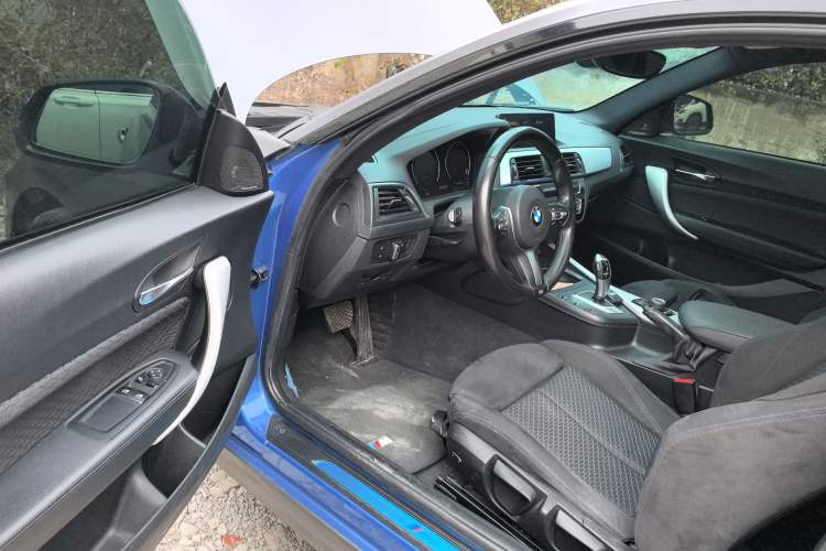 Used BMW 2 Series 2018 225i M Sport Driver Seat