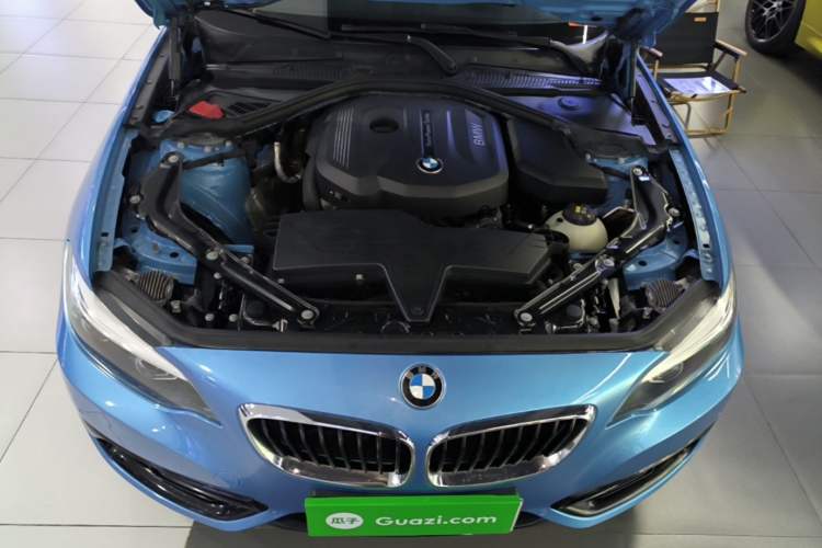 Used BMW 2 Series 2018 220i Convertible Coupe Sports Design Package Engine Bay