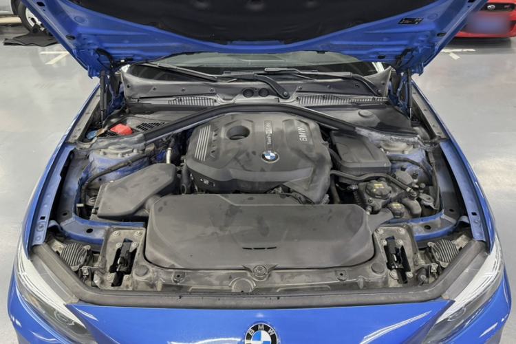 Used BMW 2 Series 2018 225i M Sport Engine Bay
