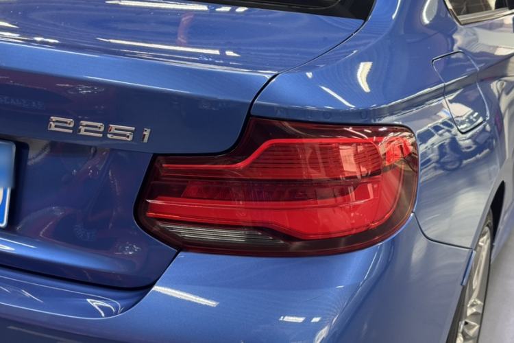 Used BMW 2 Series 2018 225i M Sport Exterior 3