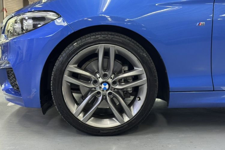 Used BMW 2 Series 2018 225i M Sport Exterior 4