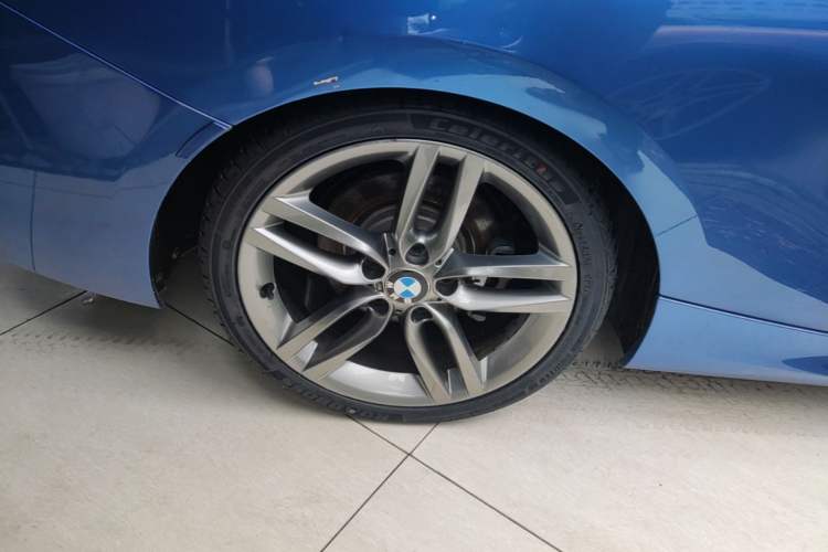 Used BMW 2 Series 2018 225i Convertible Coupe M Sport Edition Exterior 5
