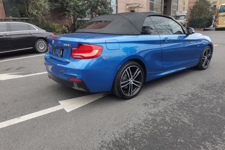 Used BMW 2 Series 2018 225i Convertible Coupe Luxury Model M Sport Package Exterior 9