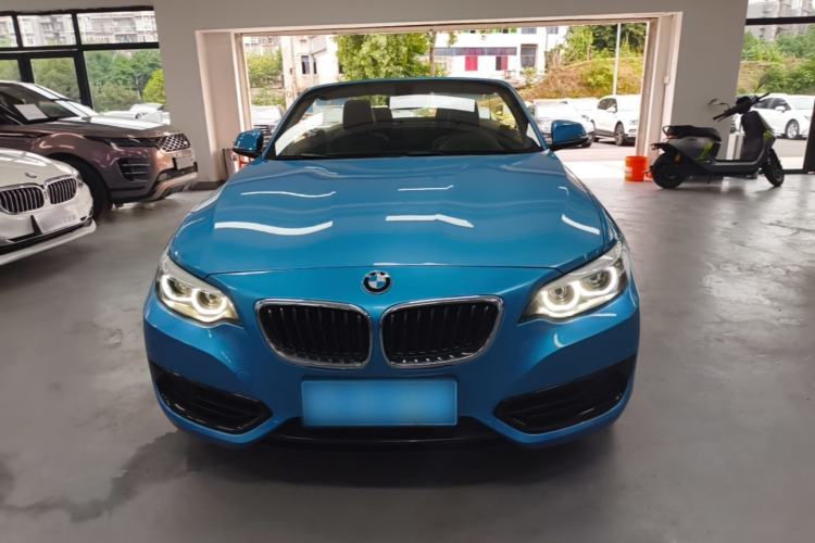 Used BMW 2 Series 2018 220i Convertible Coupe Sports Design Package Front