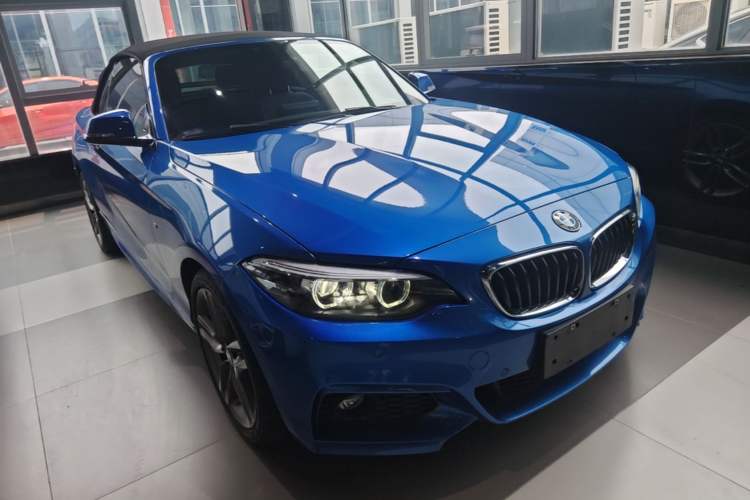 Used BMW 2 Series 2018 225i Convertible Coupe M Sport Edition Front Right 45 Deg