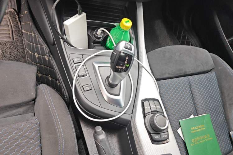 Used BMW 2 Series 2018 225i Convertible Coupe M Sport Edition Gear Lever