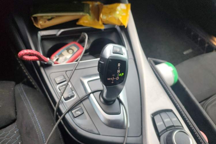 Used BMW 2 Series 2018 225i Convertible Coupe M Sport Edition Gear Lever