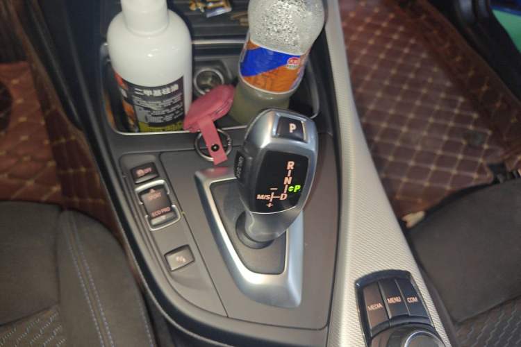 Used BMW 2 Series  Gear Lever