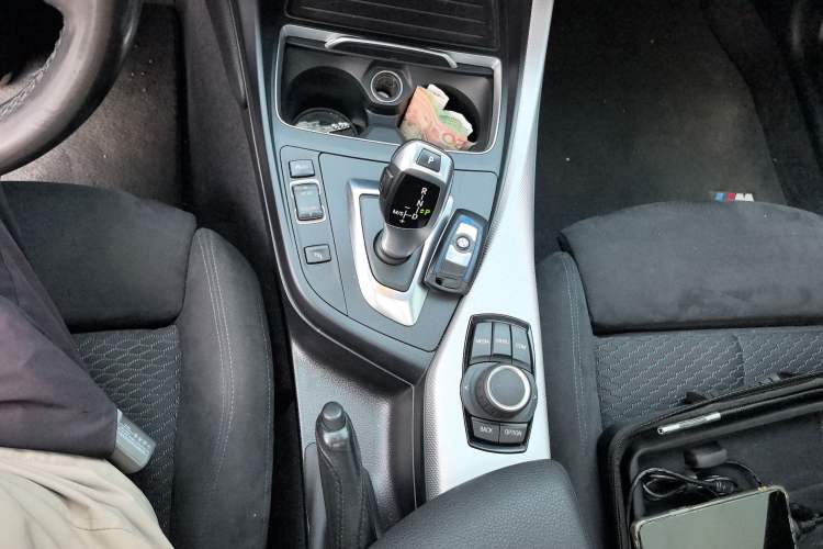 Used BMW 2 Series 2018 225i M Sport Gear Lever