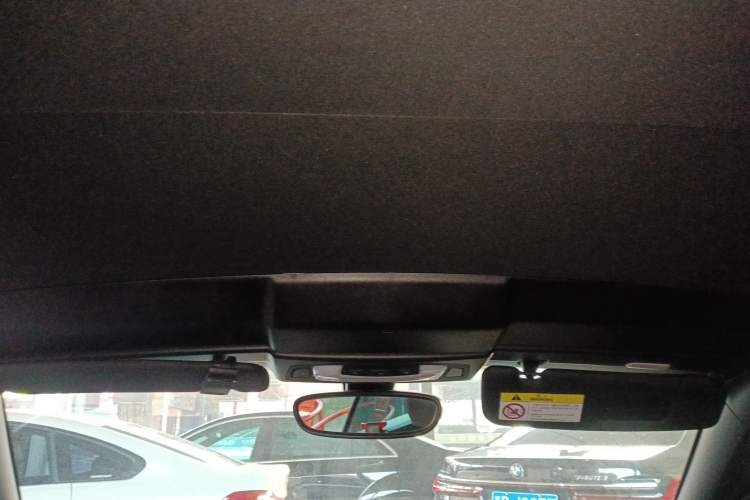 Used BMW 2 Series 2018 225i Convertible Coupe M Sport Edition Headliner