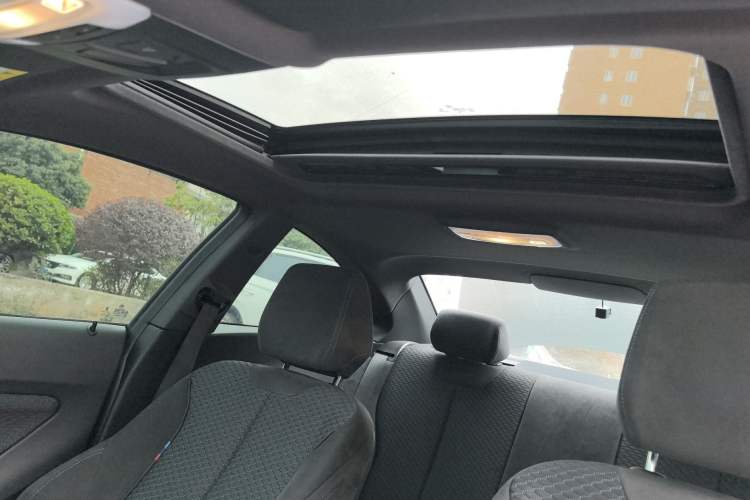 Used BMW 2 Series 2018 225i M Sport Headliner