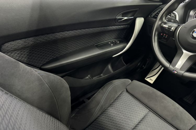 Used BMW 2 Series 2018 225i M Sport Interior 10