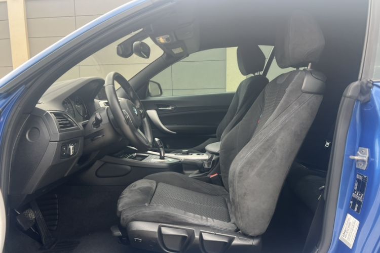 Used BMW 2 Series 2018 225i Convertible Coupe M Sport Edition Interior 2