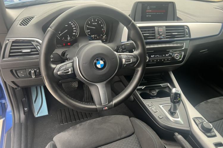 Used BMW 2 Series 2018 225i Convertible Coupe M Sport Edition Interior 3