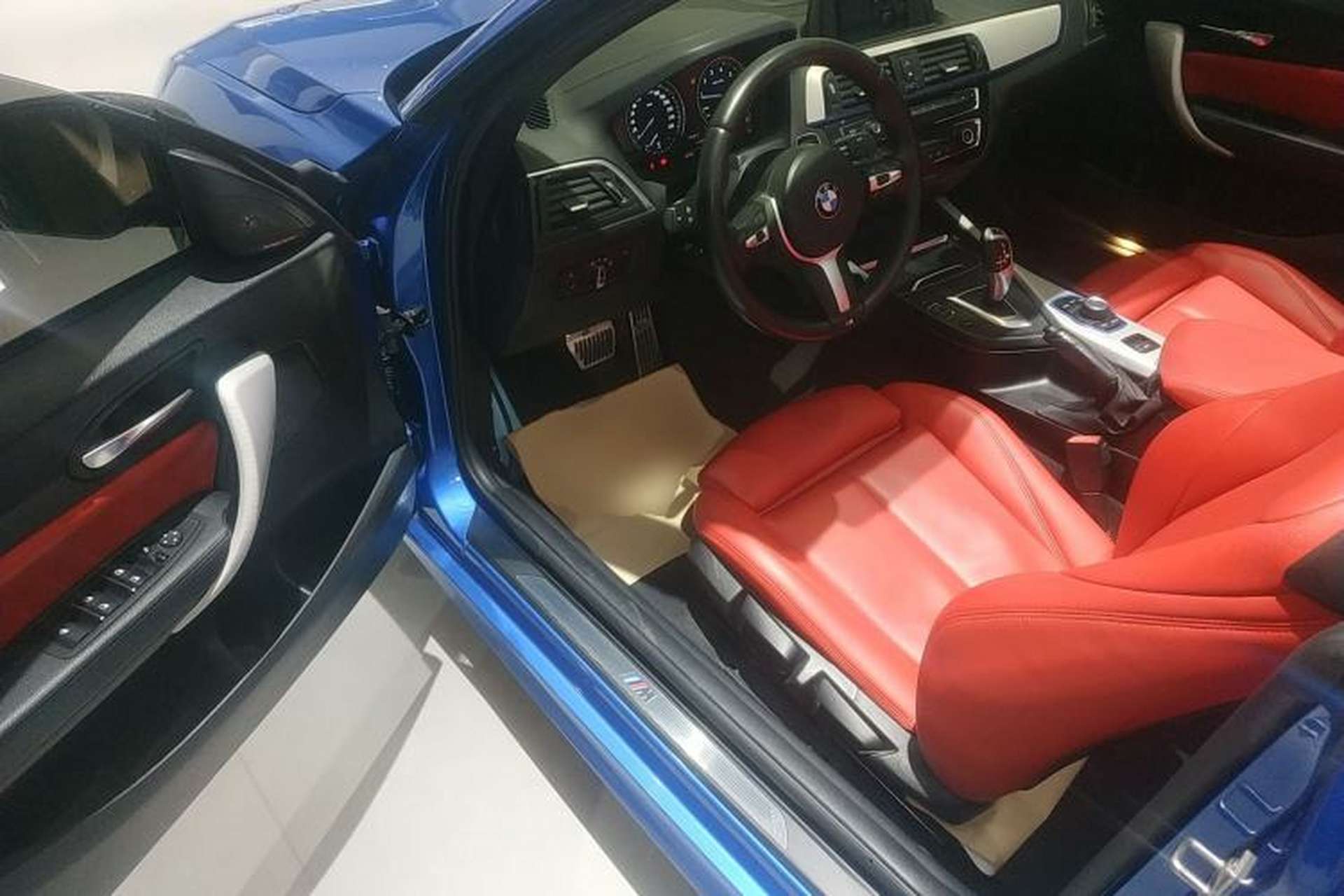 Used BMW 2 Series 2018 225i Convertible Coupe M Sport Edition Interior 3