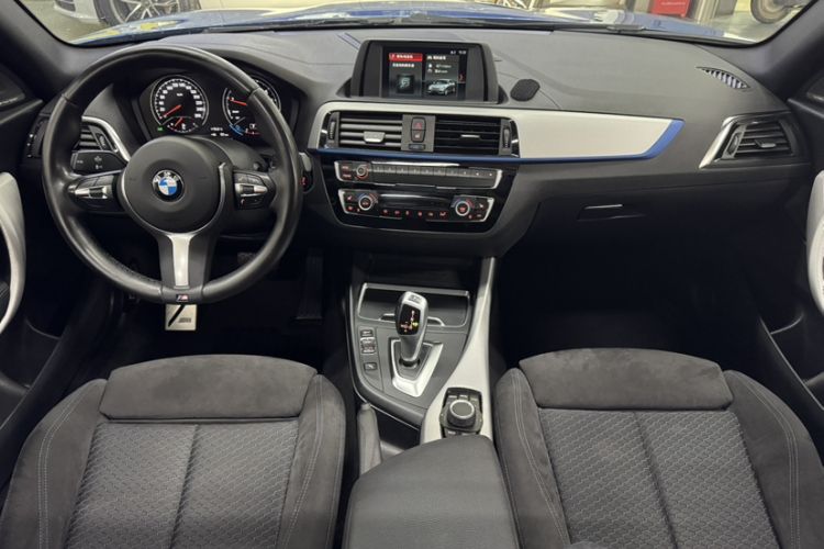 Used BMW 2 Series 2018 225i M Sport Interior 6