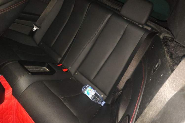 Used BMW 2 Series 2018 220i Convertible Coupe Sports Design Package Left Rear Seat