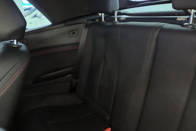 Used BMW 2 Series 2018 220i Convertible Coupe Sports Design Package Left Rear Seat