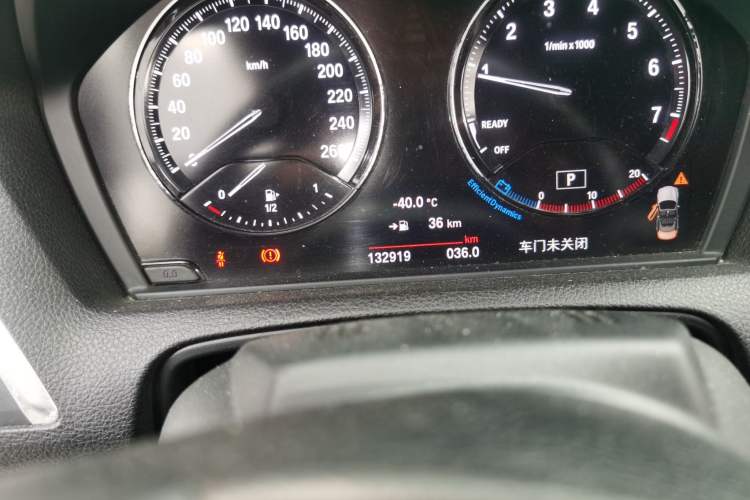 Used BMW 2 Series 2018 220i Convertible Coupe Sports Design Package Odometer Close Up