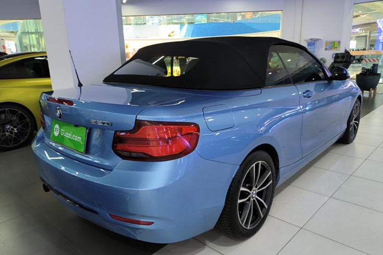 Used BMW 2 Series 2018 220i Convertible Coupe Sports Design Package Rear Right 45 Deg
