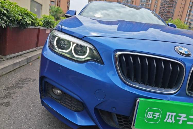 Used BMW 2 Series 2018 225i Convertible Coupe M Sport Edition Right Front Headlight