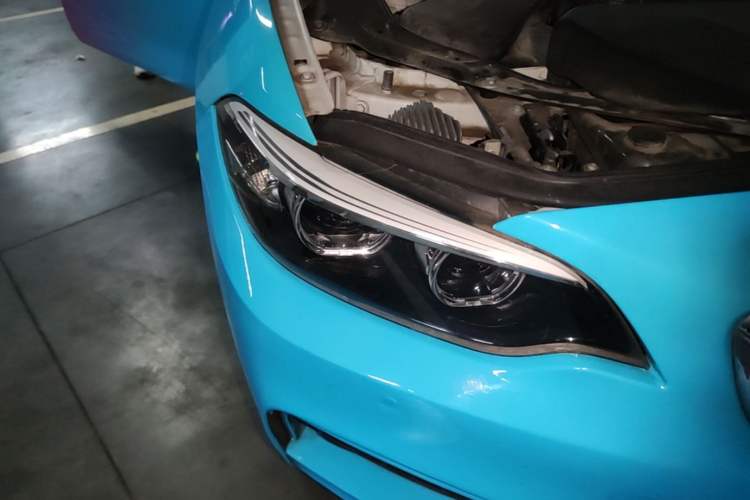 Used BMW 2 Series 2018 225i Convertible Coupe M Sport Edition Right Front Headlight
