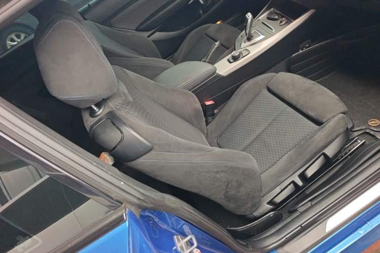 Used BMW 2 Series 2018 225i M Sport Right Front Seat