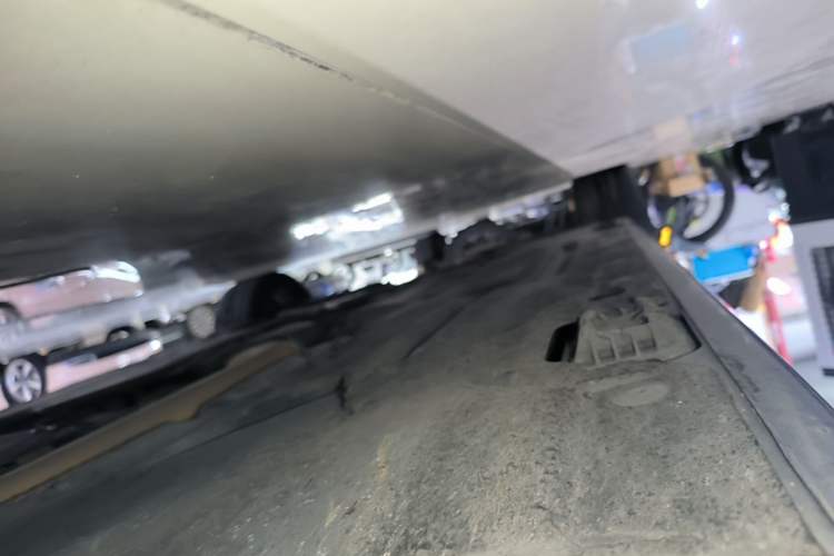 Used BMW 2 Series 2018 220i Sport Design Package Right Side Sill