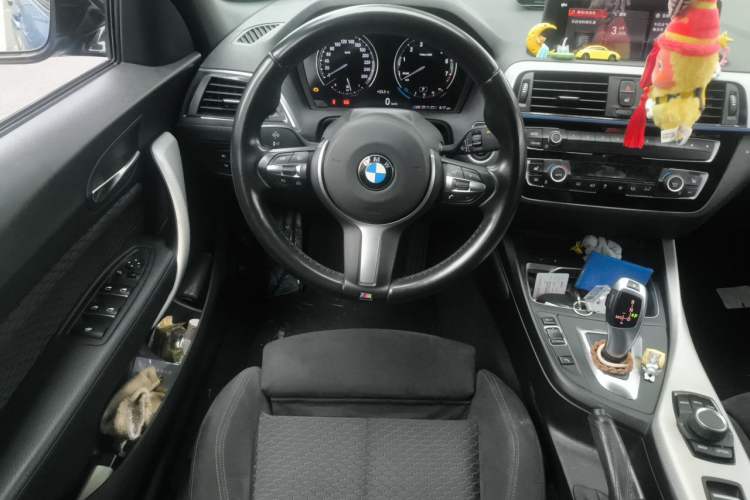Used BMW 2 Series 2018 225i Convertible Coupe M Sport Edition Steering Wheel