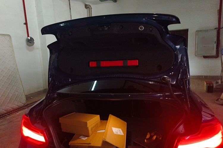 Used BMW 2 Series 2018 220i Sport Design Package Trunk