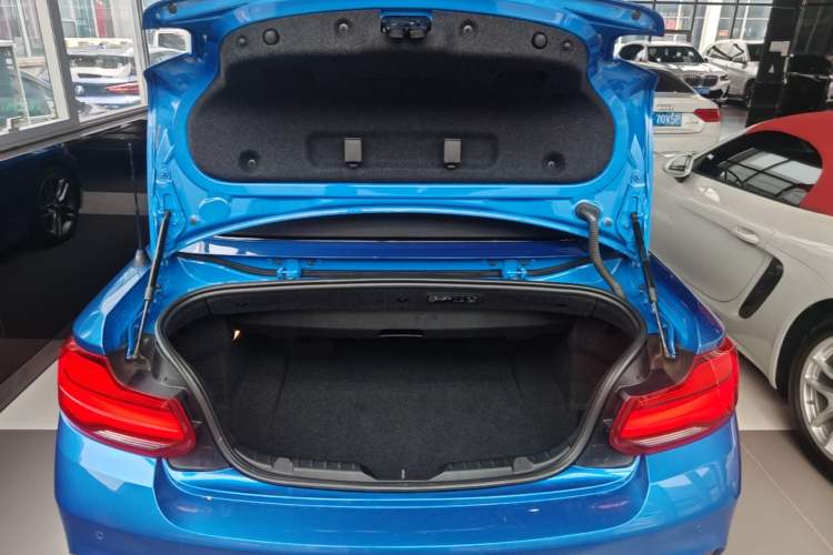 Used BMW 2 Series 2018 225i Convertible Coupe M Sport Edition Trunk