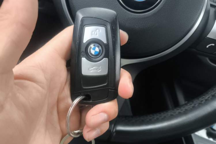 Used BMW 2 Series 2018 225i Convertible Coupe M Sport Edition Vehicle Key