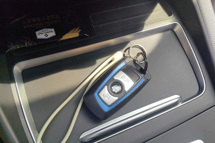 Used BMW 2 Series 2018 225i Convertible Coupe M Sport Edition Vehicle Key
