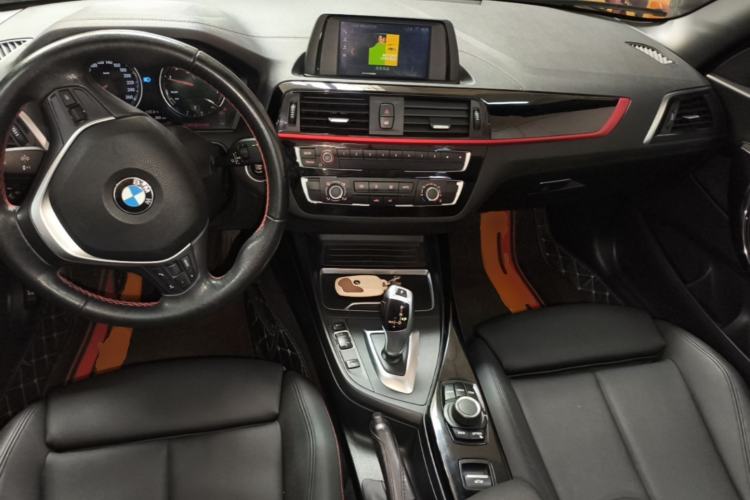 Used BMW 2 Series 2018 220i Convertible Coupe Sports Design Package Center Console