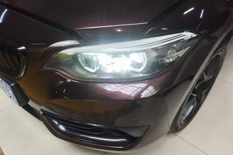Used BMW 2 Series 2018 220i Convertible Coupe Sports Design Package Left Front Headlight