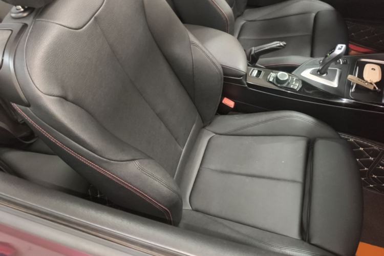 Used BMW 2 Series 2018 220i Convertible Coupe Sports Design Package Right Front Seat