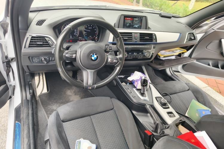 Used BMW 2 Series 2018 225i Convertible Coupe M Sport Edition Center Console