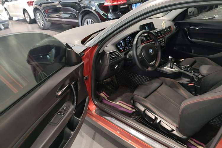 Used BMW 2 Series 2018 220i Sport Design Package Driver Seat