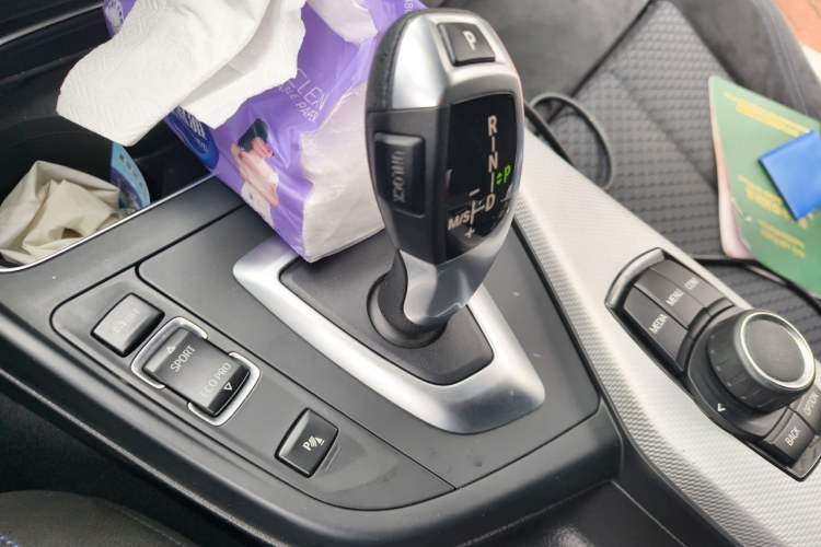 Used BMW 2 Series 2018 225i Convertible Coupe M Sport Edition Gear Lever